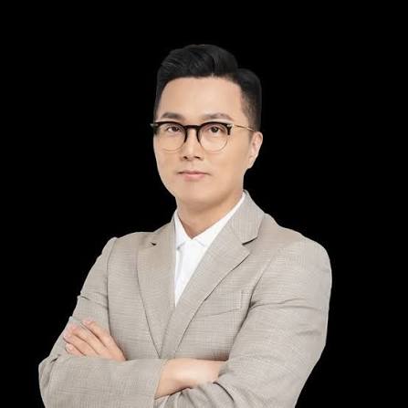 Hova AI 사정관